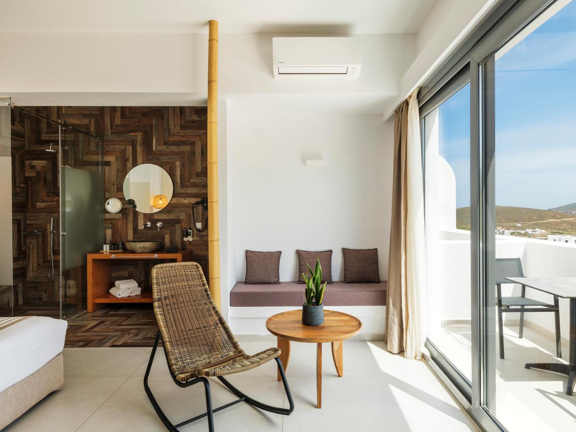 Bay Boutique Ftelia (Mykonos)